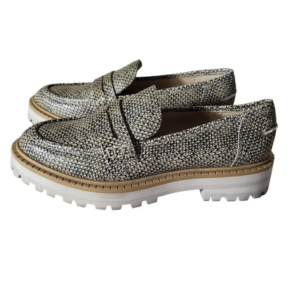 Vince‎ Camuto McKella Size 8.5 M Loafers Shoes Reptile Scale Snake Animal Print